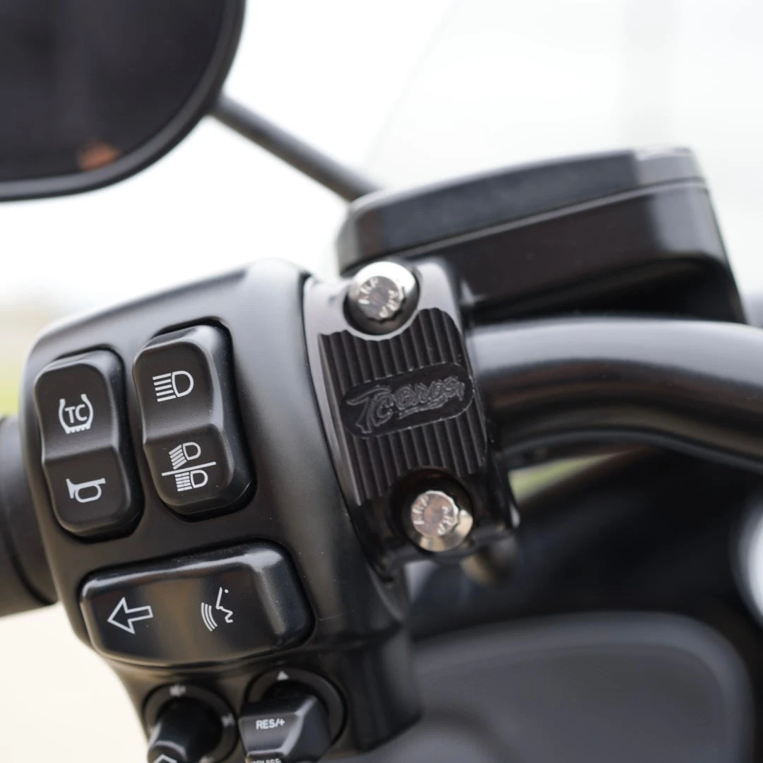 TC Bros. Pro Series Clutch & Brake Perch Clamp Set Fits Harley Softail, Touring, Dyna, Sportster 5 TC Bros. Pro Series Clutch & Brake Perch Clamp Set Fits Harley Softail, Touring, Dyna, Sportster - Image 3