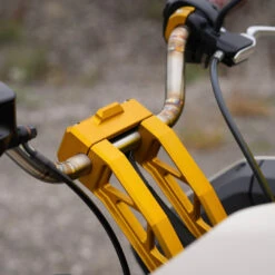 TC Bros. Pro Series Pullback Truss Riser Fits Harley M8 Softail Digital Gauge -Maxima Store DSC09018