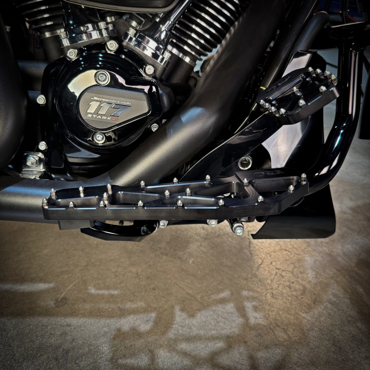 TC Bros. Pro Series MX Slim Floorboards For Harley Davidson Bagger Touring Models 9 TC Bros. Pro Series MX Slim Floorboards For Harley Davidson Bagger Touring Models - Image 7