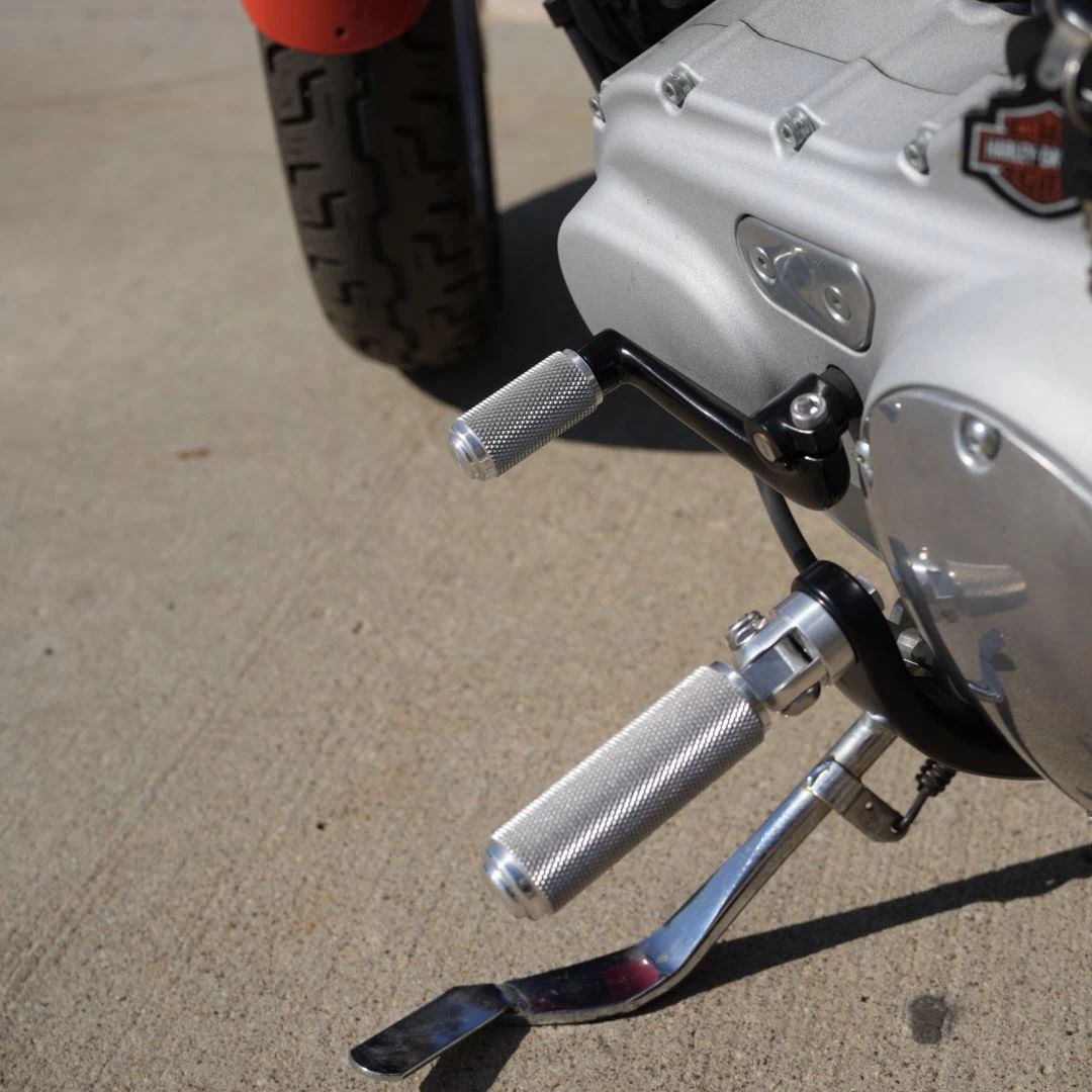 TC Bros. Nomad Foot Pegs For Harley Models - Knurled 4 TC Bros. Nomad Foot Pegs For Harley Models - Knurled - Image 2