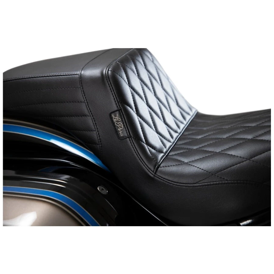 Le Pera Kickflip Seat - Diamond - Black - FXLR, FXLRS, FXLRST, FLSB '18-'24 6 Le Pera Kickflip Seat - Diamond - Black - FXLR, FXLRS, FXLRST, FLSB '18-'24 - Image 4