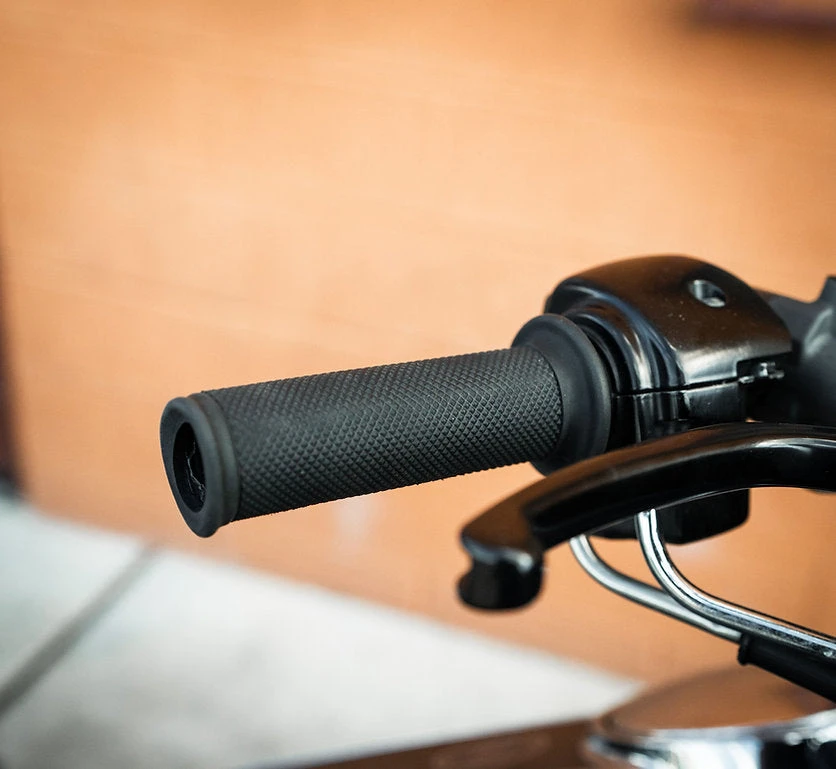 Bear Grips - Motorcycle Grips By: @cbearstunts 4 Bear Grips - Motorcycle Grips By: @cbearstunts - Image 2