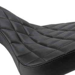 TC Bros. Hardtail Rigid Cobra Seat Black Diamond 16 TC Bros. Hardtail Rigid Cobra Seat Black Diamond -Maxima Store img 5375