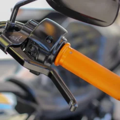 Easier Pull Clutch Lever Assembly | 2FNGR | Black/Chrome - Dyna/Softail/Sportster -Maxima Store img 7777 1 71670c25 3794 403a baa6 5e23dc5b3e72